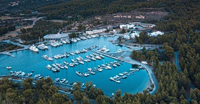 Best Liveaboard Marinas In The US | Life of Sailing