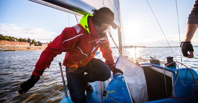 What Does "Tender" Mean On a Sailboat? | Life of Sailing