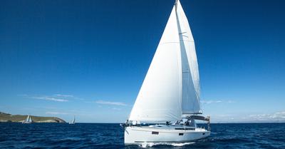 Best Single-Handed Bluewater Sailboats | Life of Sailing