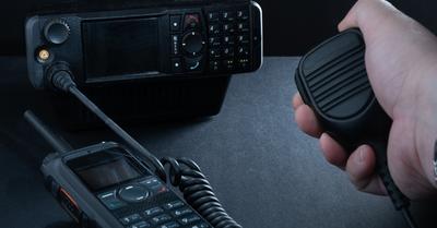 Best Handheld VHF Radios | Life of Sailing