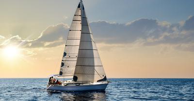 Catamaran Sailboat Vs Pontoon | Life of Sailing