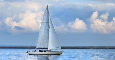 What Type Of Hull Do Cruising Sailboats Have? | Life of Sailing