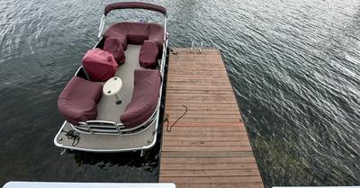 Best Pontoon Boat Brands | Life of Sailing