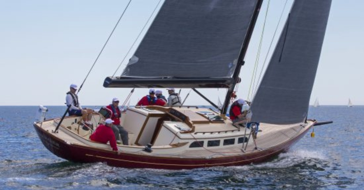 Morris Yacht